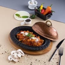 GÜVEÇTE TAVUK SOTE  