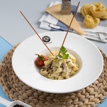 FETTUCİNİ ALFREDO   