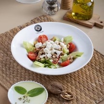 TULUM PEYNİRLİ SALATA  
